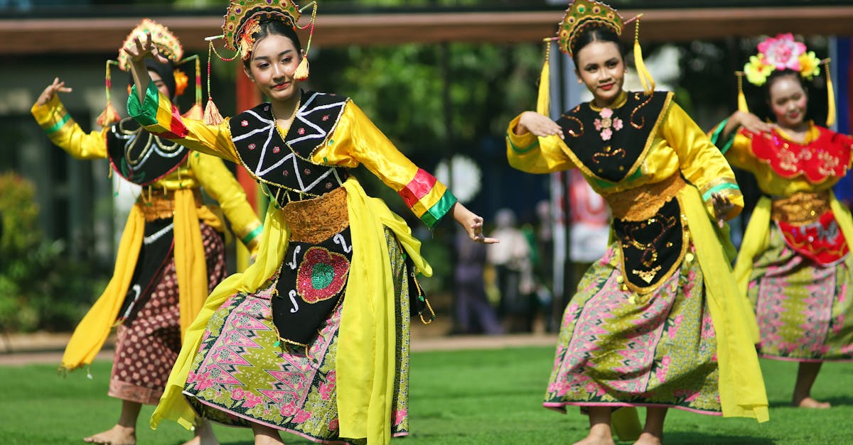 découvrez l'histoire, les caractéristiques et l'influence des grands mouvements artistiques, de la renaissance au street art. comprenez leurs origines, leurs styles et leur impact sur l'art moderne.